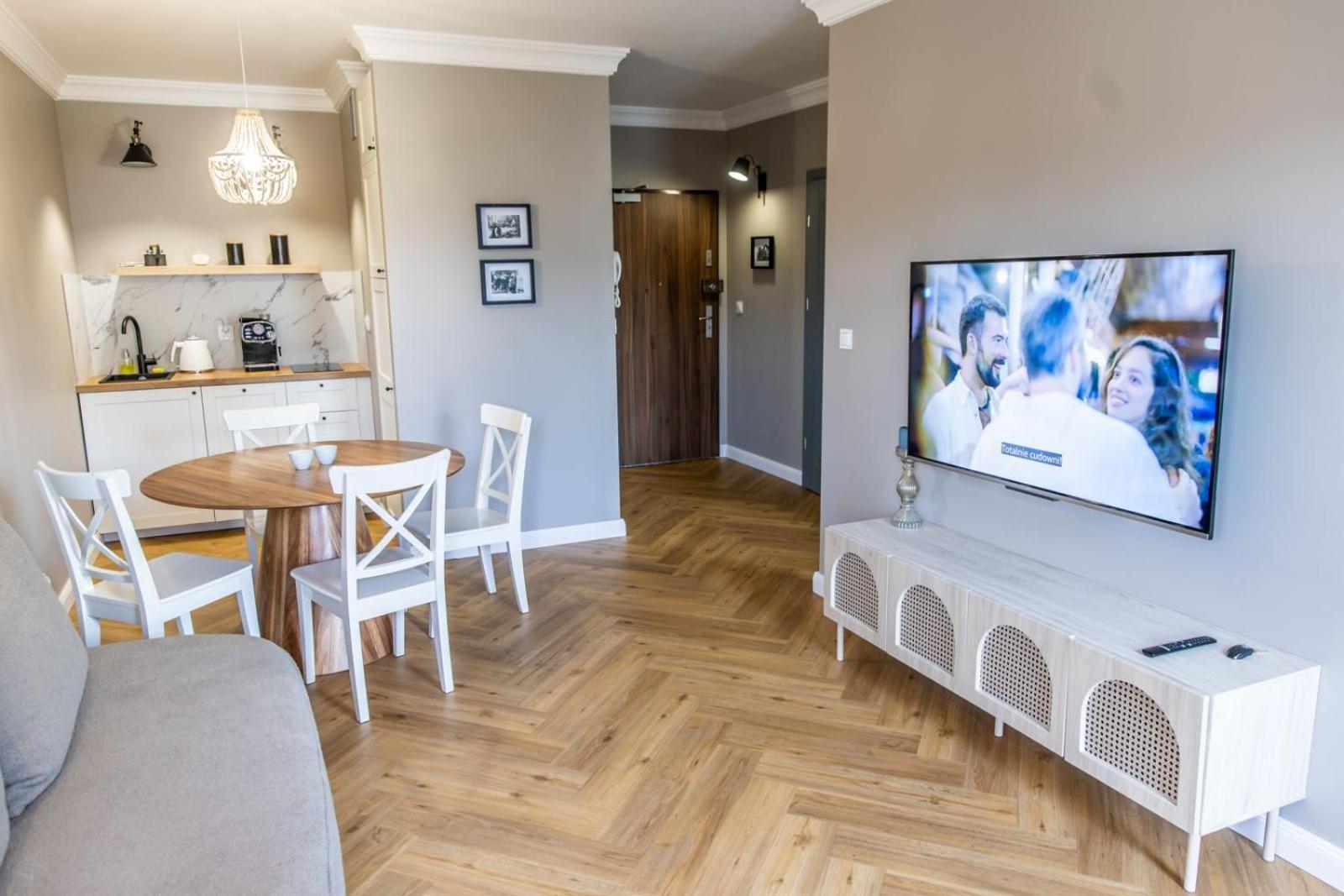 Solar Apartments I Stare Miasto 10Min I Priv Parking Free I Winda I Balkon Stary Toruń Buitenkant foto